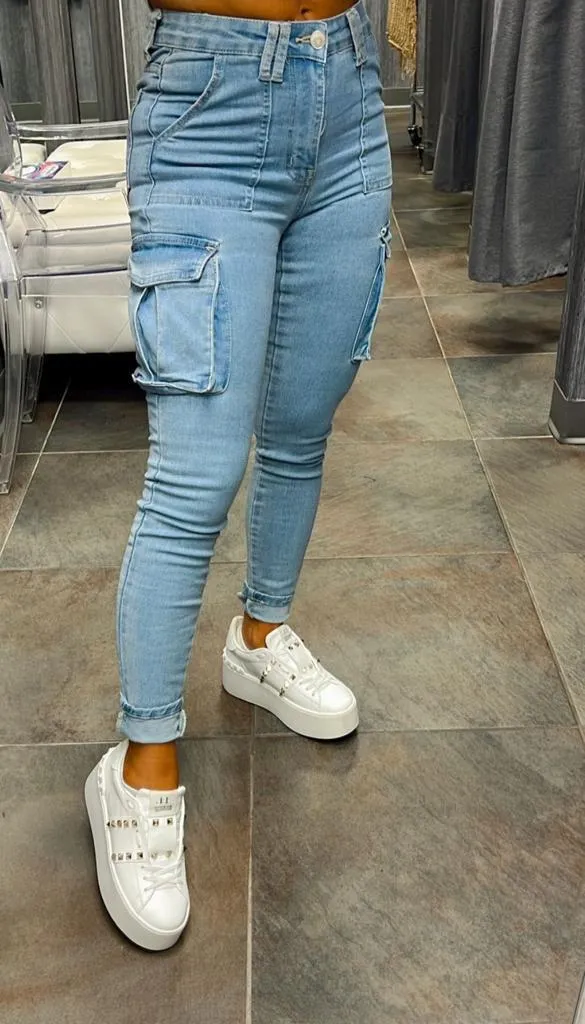 1752 High rise denim cargo skinny jeans