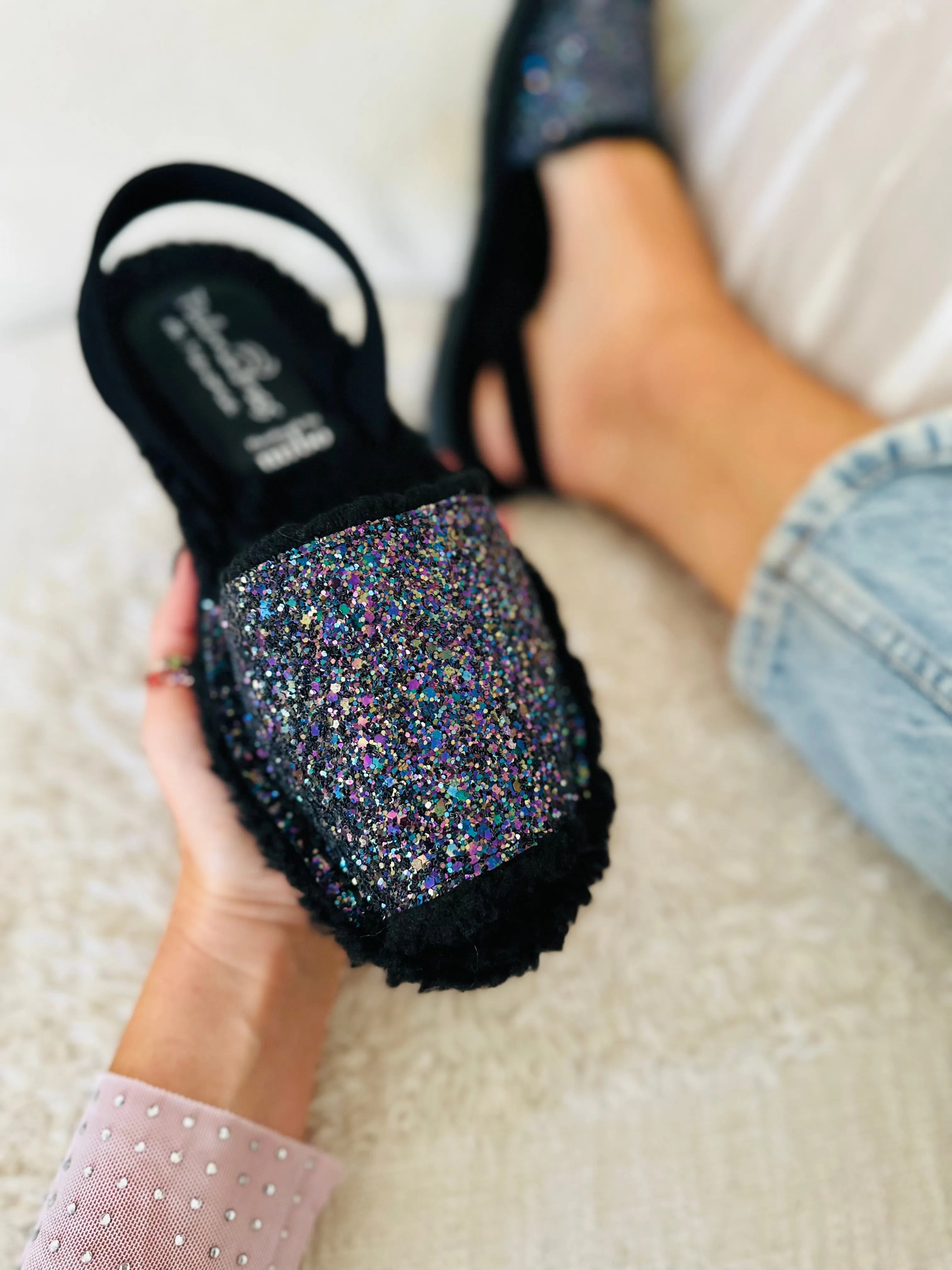 Black Multi Glitter Palmaira Snug