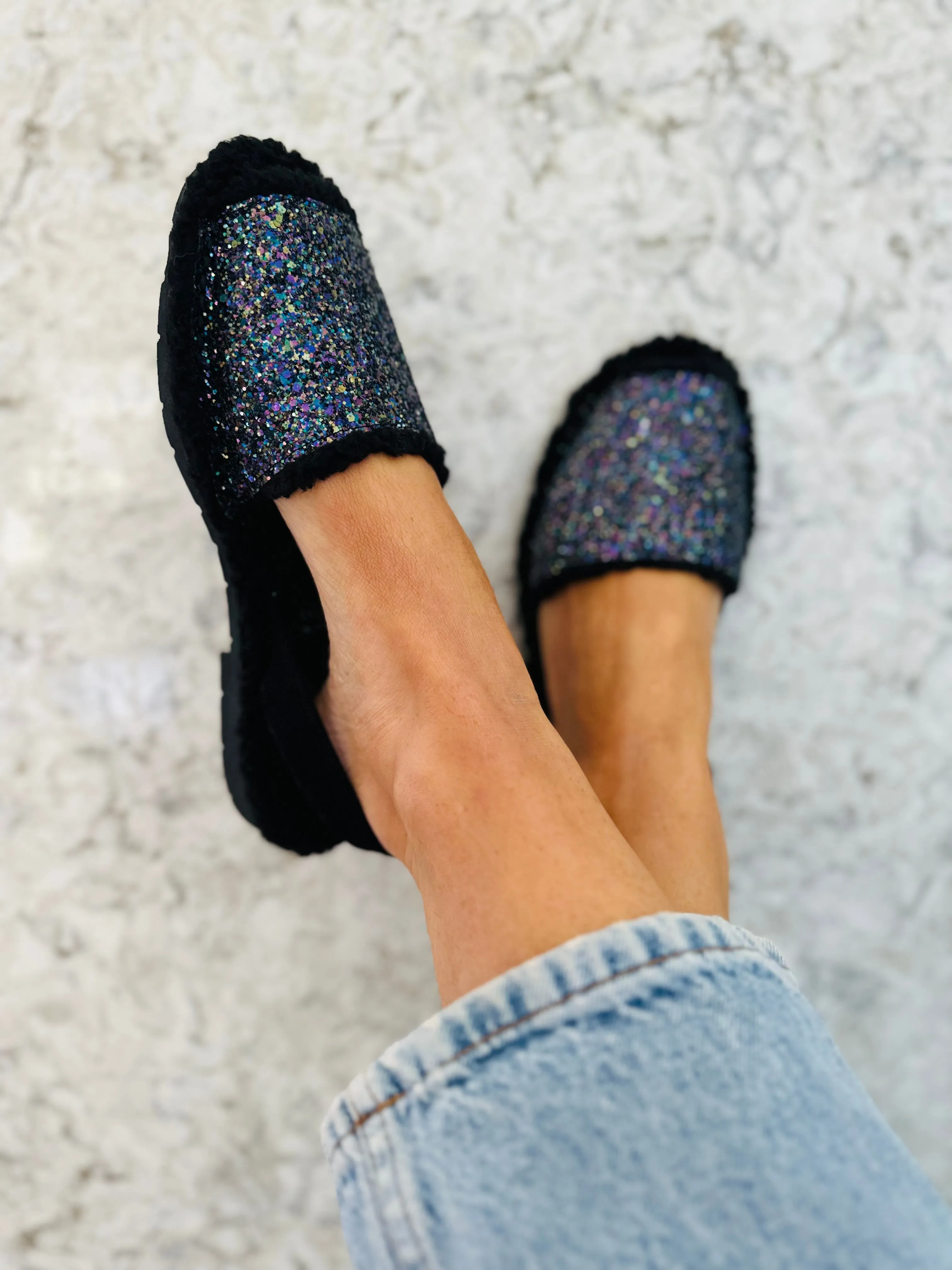 Black Multi Glitter Palmaira Snug