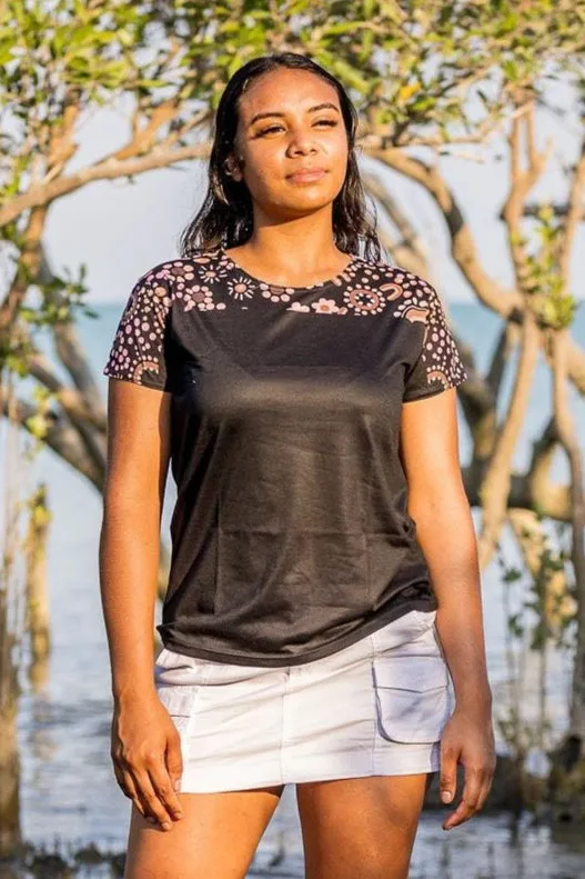 Bush Flower Song II - Women's Fashion Top