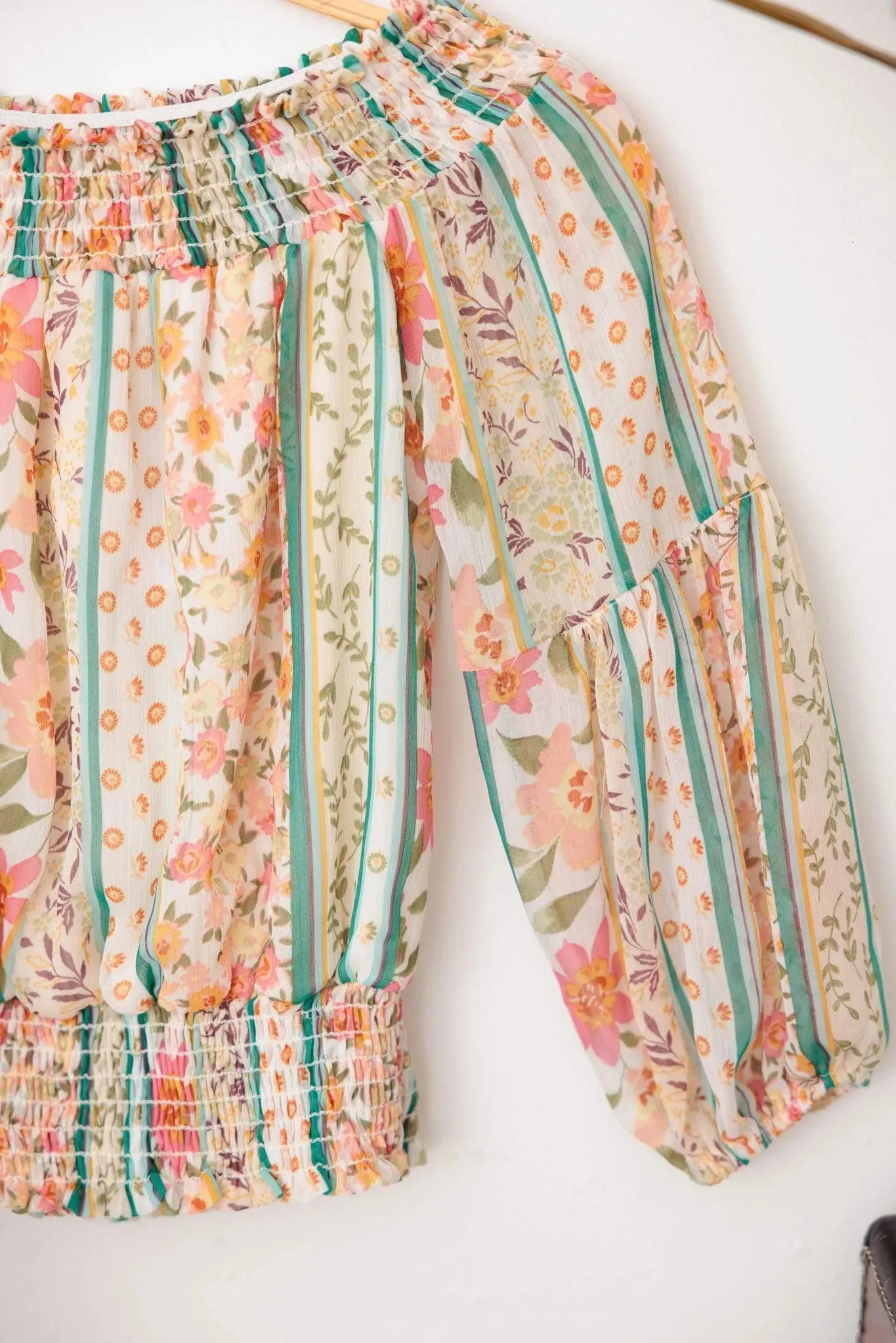 Girls Western Floral Sheer Puff Sleeve Ruched Hem Top