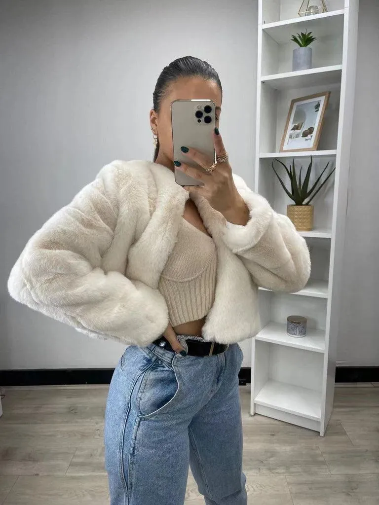 Know Your Worth Faux Fur Coat - White Cream