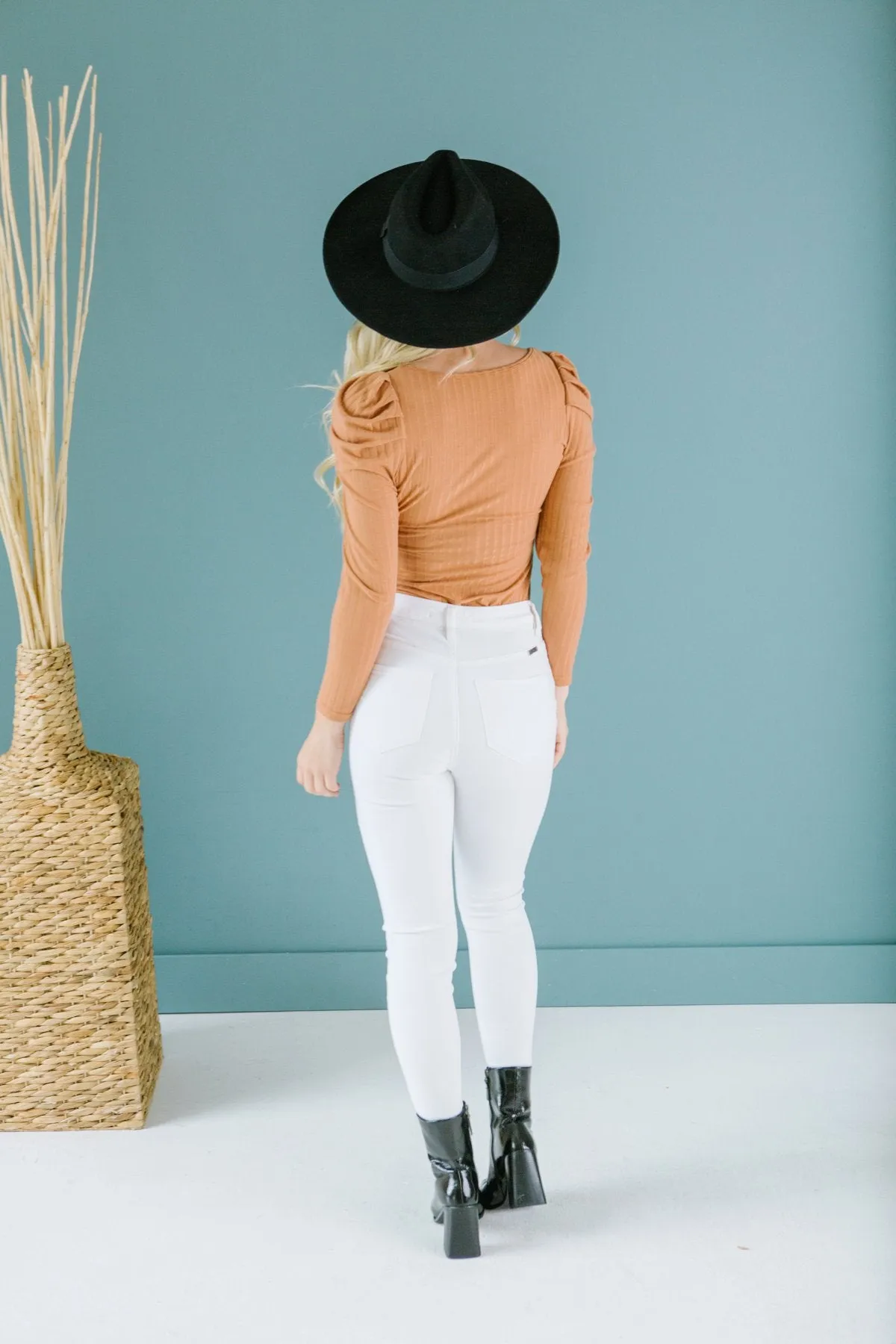 Puff Sleeve Ribbed Top