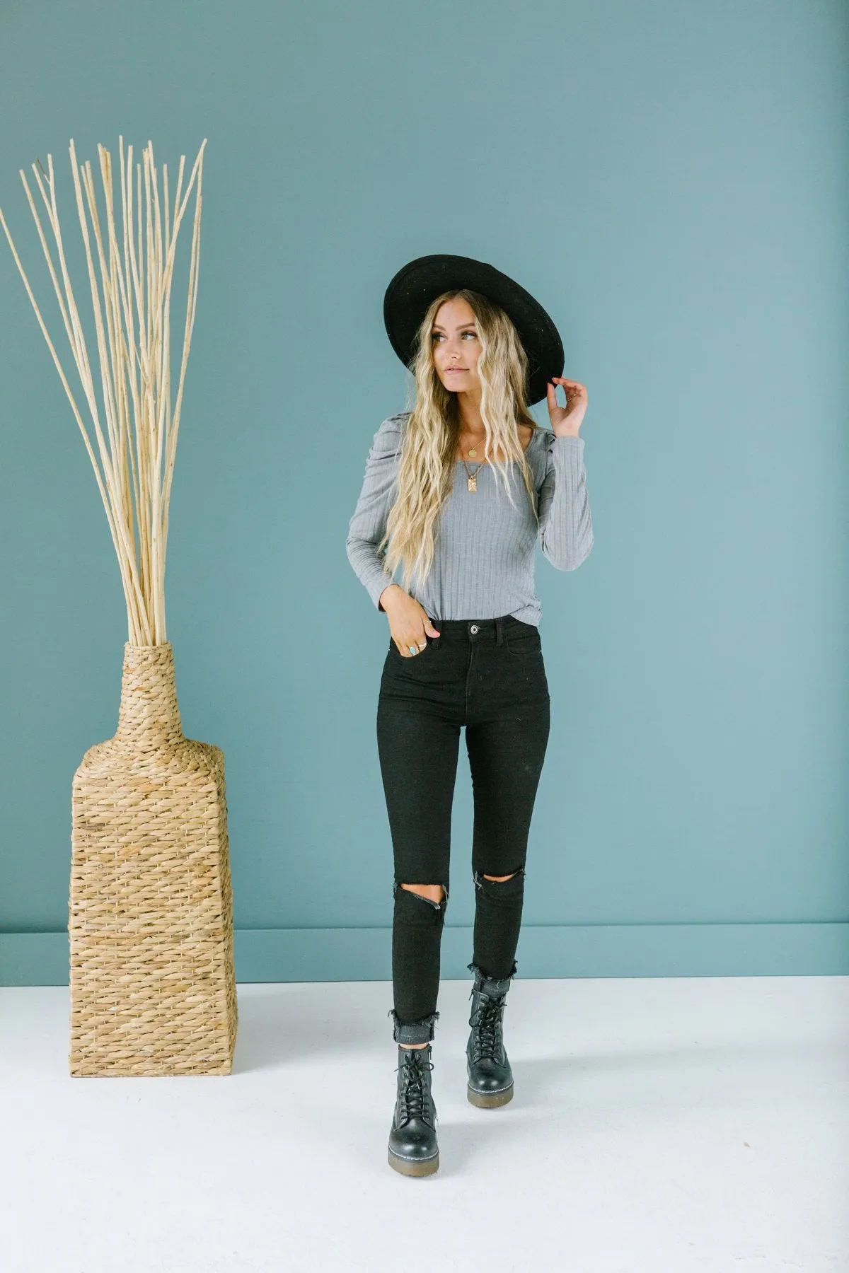 Puff Sleeve Ribbed Top